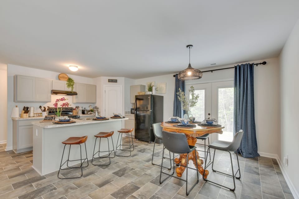 Kitchen | 1st Floor | Dishwasher