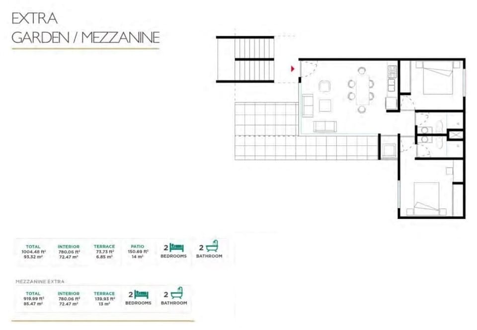 floor plan, 1004 Square Feet.