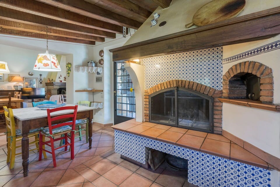 Autumn, Kitchen, Spring, Summer