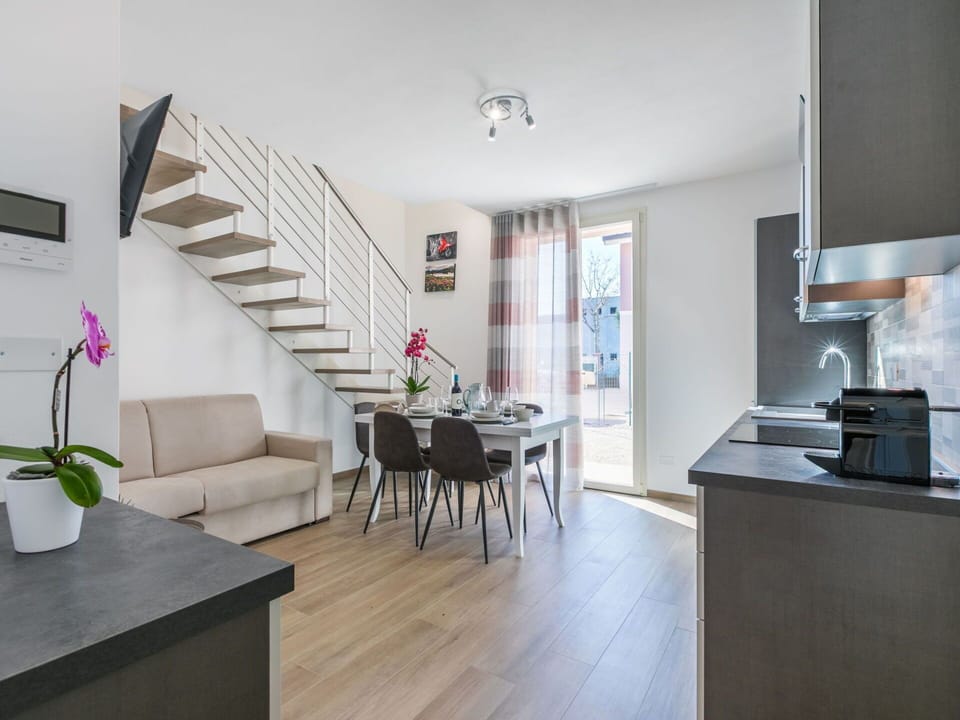 Interior Design, Furniture, Flooring, Floor, Apartment, Chair, Room, Kitchen & Dining Room Table, Living Room, Design