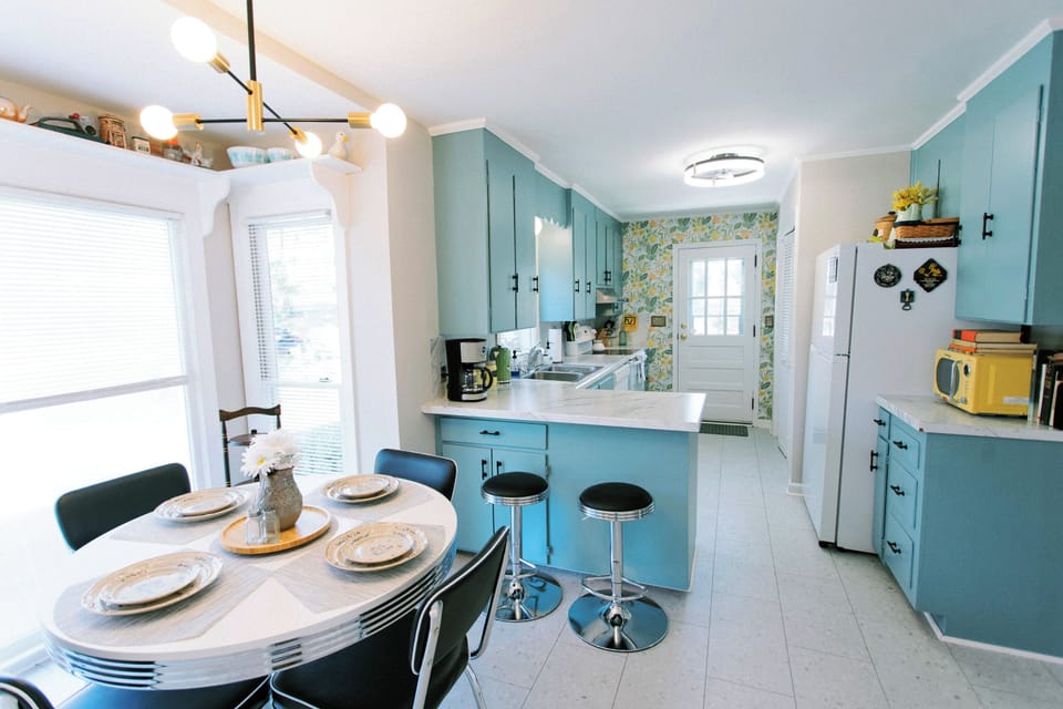 Bright, Sunny, Retro Kitchen to Welcome You Home
