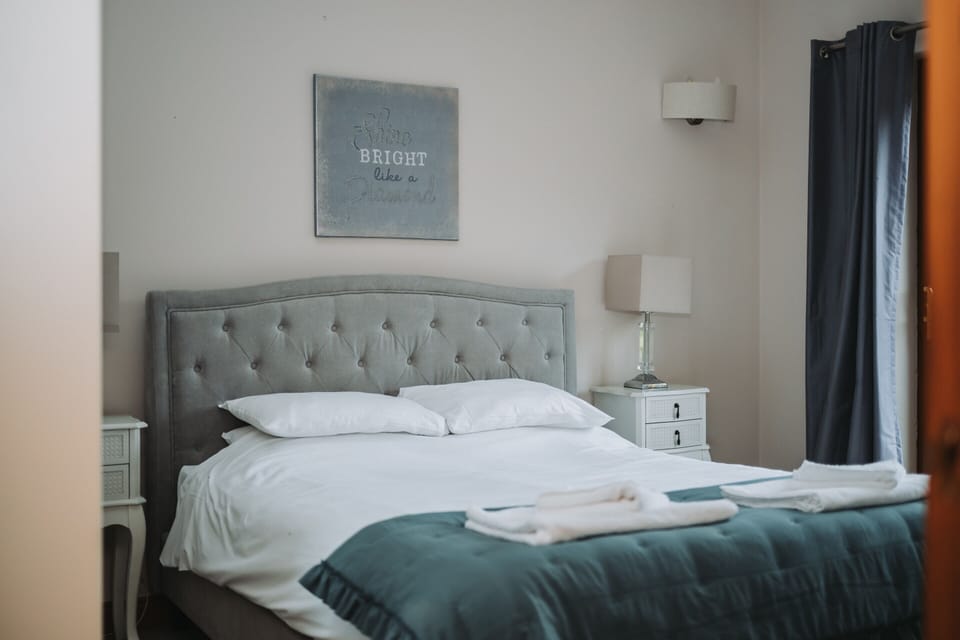 Double Bed