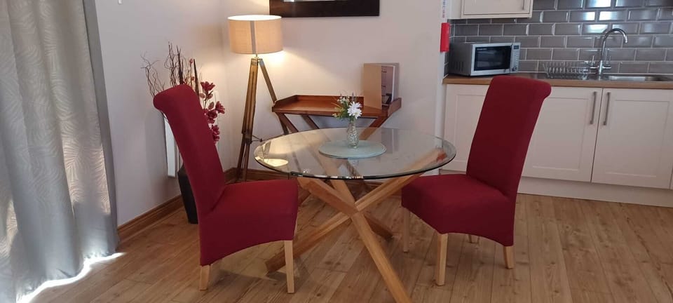 WoodwaltonDiningNEW
