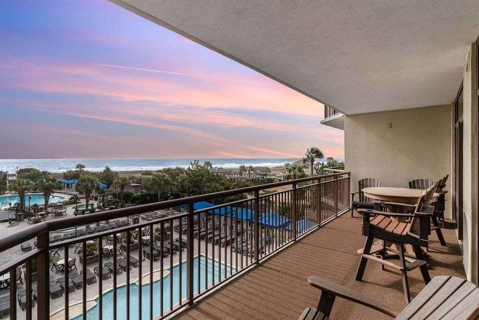 Enjoy the gorgeous evening sky on your large balcony.