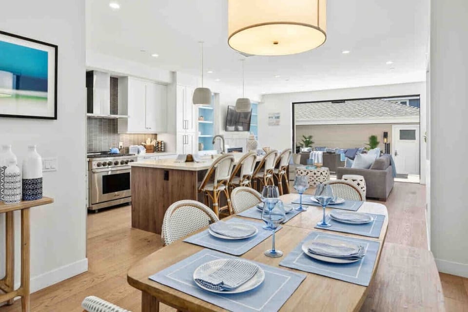 Modern and open kitchen and dining