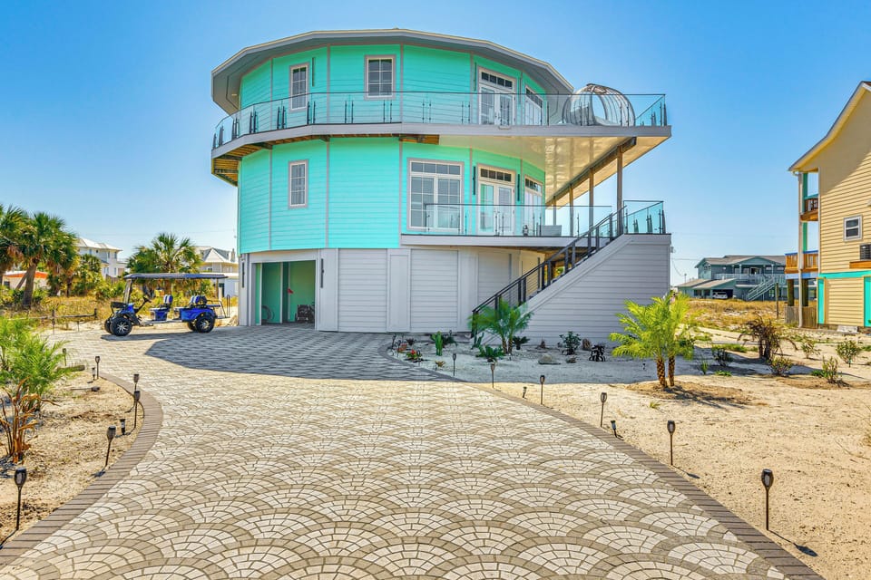 Pensacola Beach Vacation Rental | 5BR | 4.5BA | 3,000 Sq Ft | Elevator Access