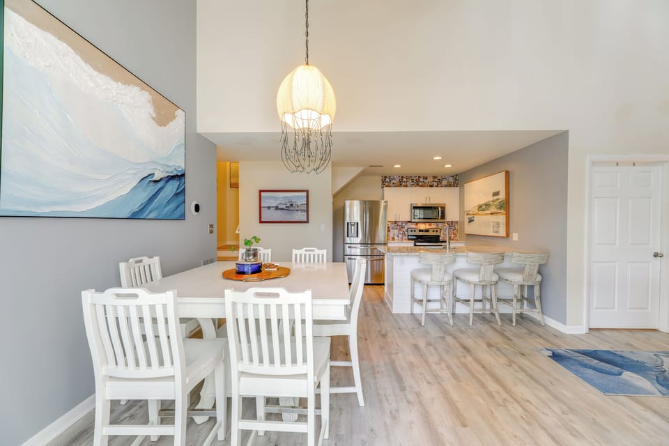 Dining Area/Kitchen | 1st Floor | Open Floor Plan