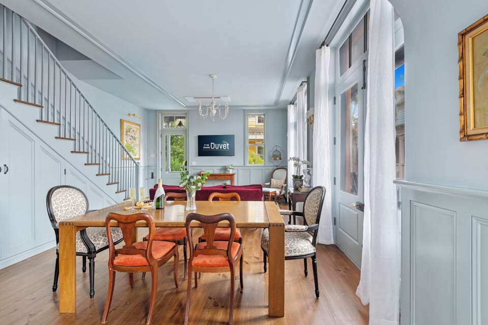 The Brighton and Carriage House