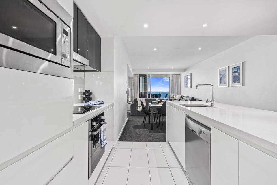 Fully equipped modern kitchen