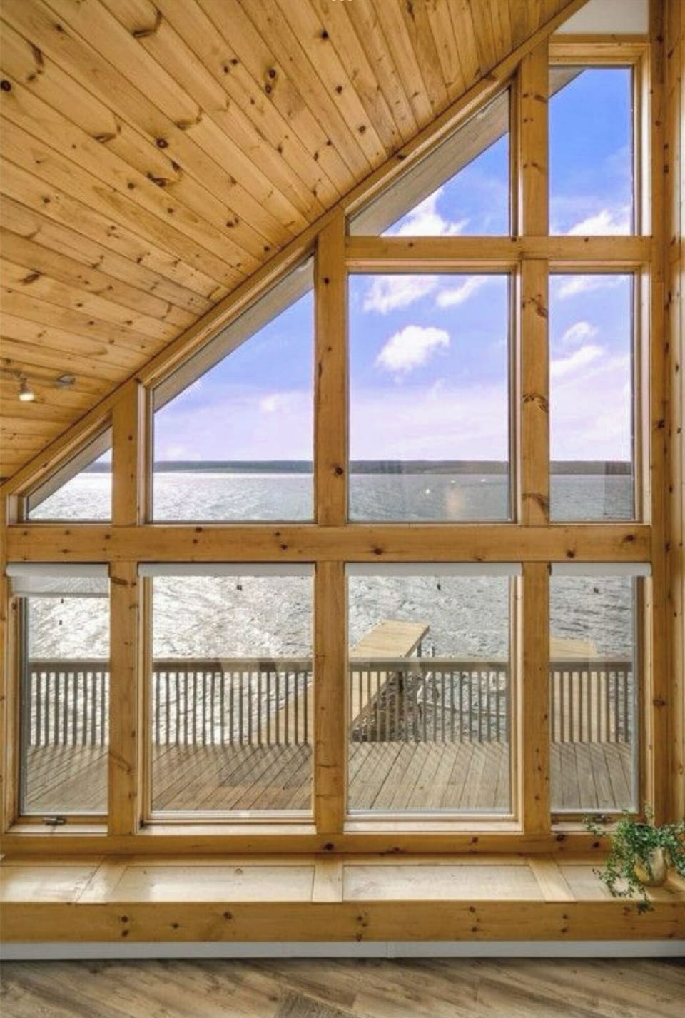 Soak in unobstructed lake views through soaring windows—your front-row seat to Seneca Lake’s beauty from the comfort of the great room.