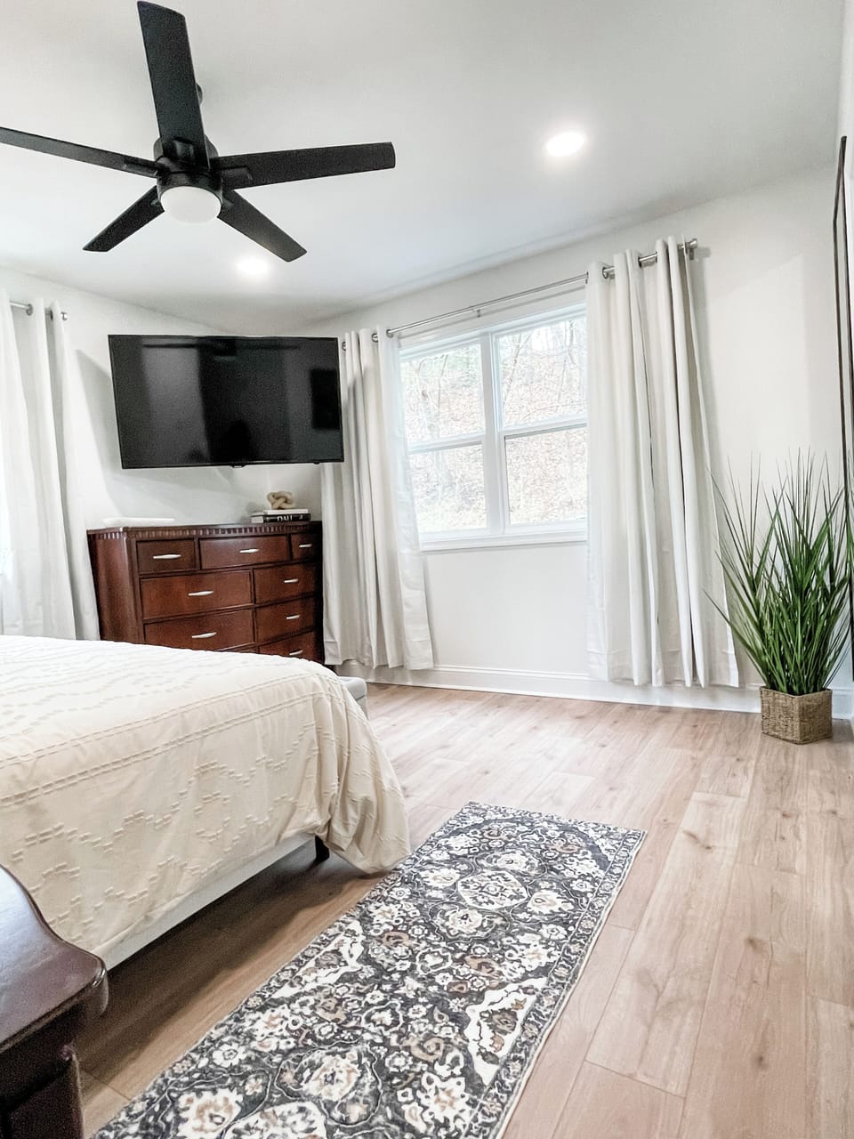 King Bedroom