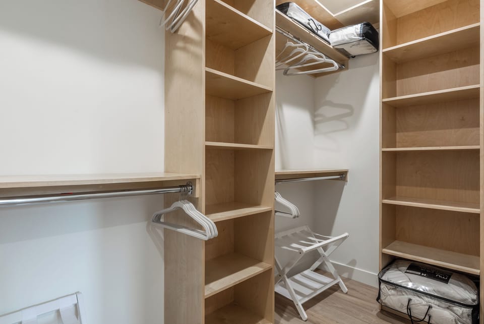Upstairs Master Bedroom Closet