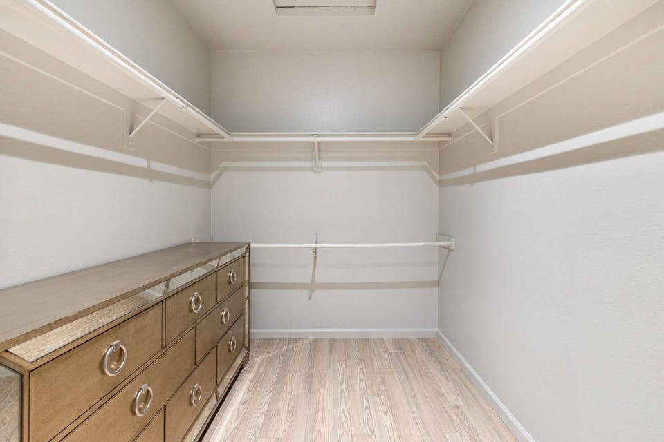 Primary Bedroom Closet