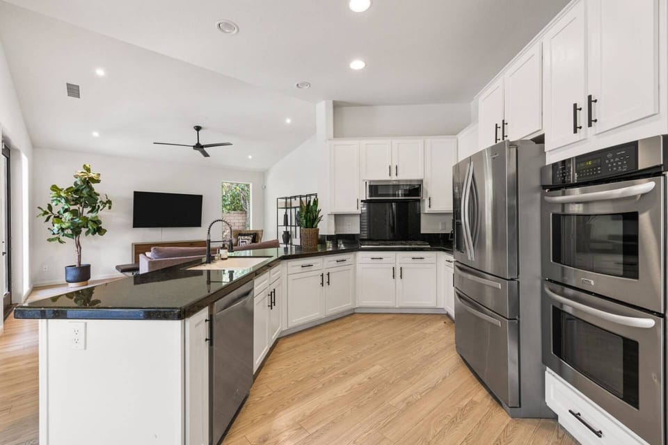 Kitchen to Living Room