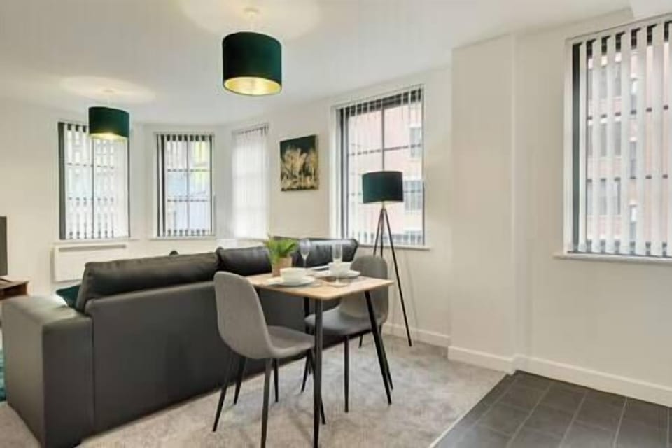 Bright and airy living/dining space