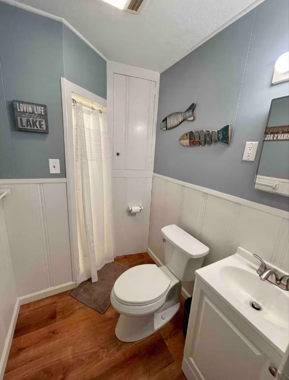 Full bathroom