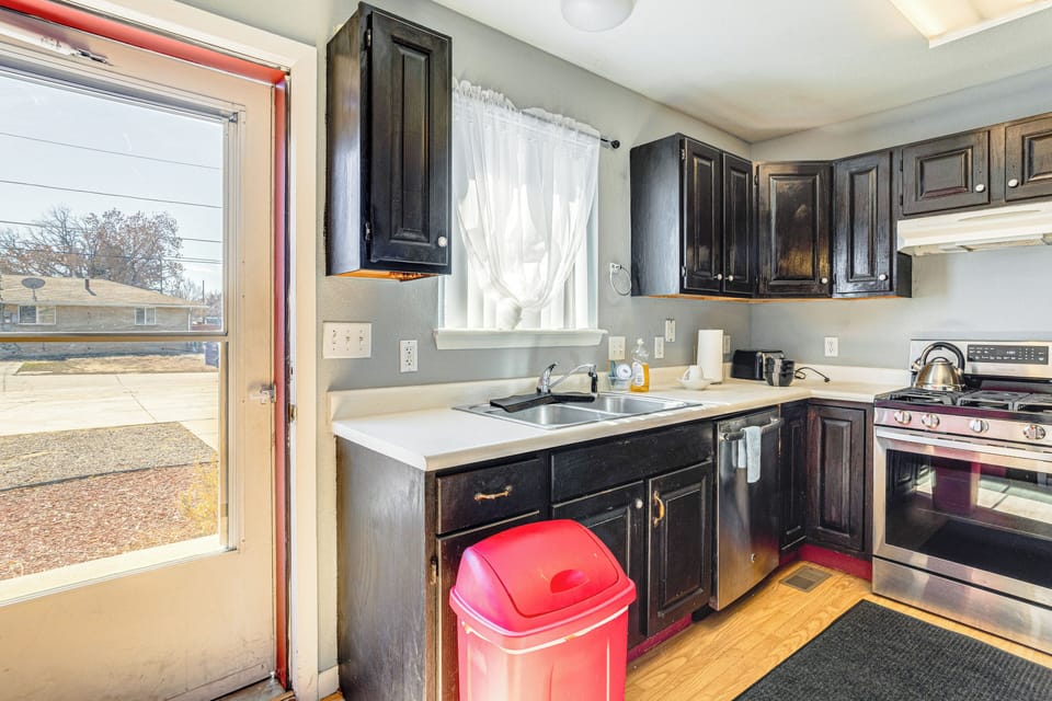 Kitchen | Cooking Basics | Complimentary Spices | 1st Floor