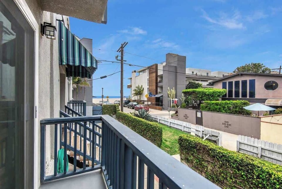 Steps from the beach!