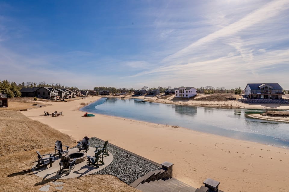 view from the upper balcony that also has outdoor dinging table