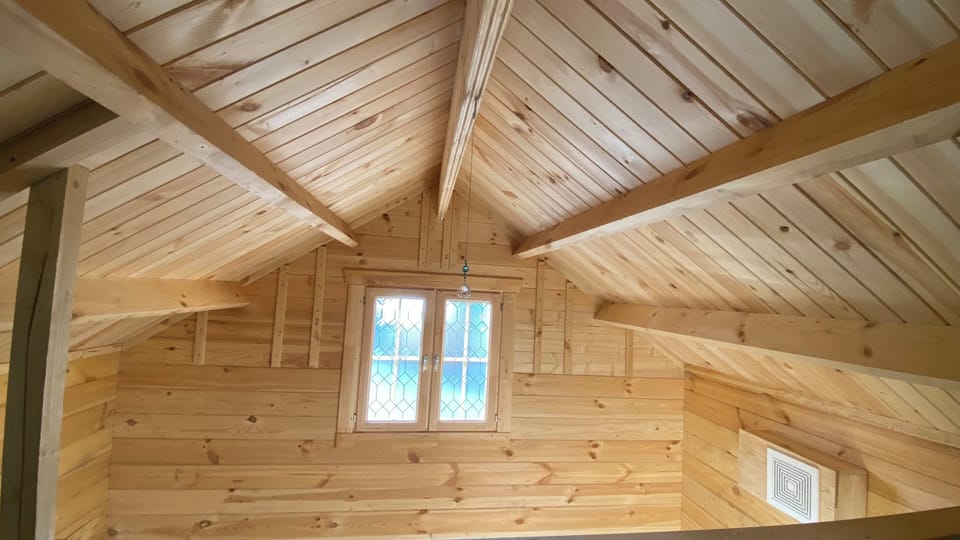 Cabin tongue and groove ceiling
