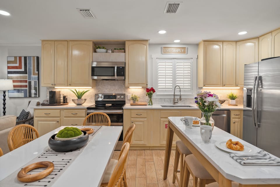 Where morning coffee meets evening wine rituals.

