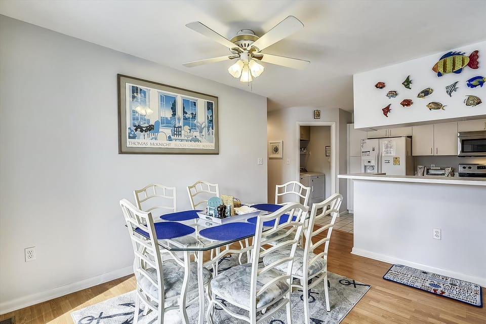 ,Dining Area,