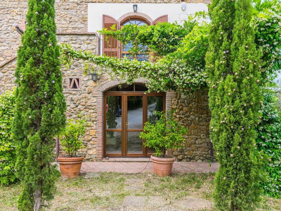 Wall, Shrub, Arch, Door, Garden, Brick, Home Door, Stone Wall, Shade, Yard
