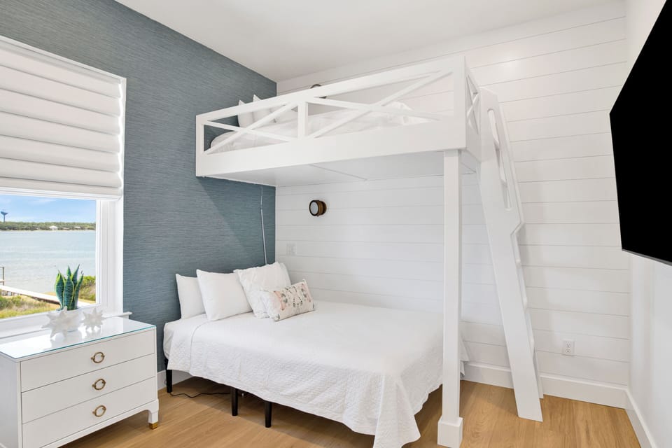 Bedroom 5 has a TV and private bathroom