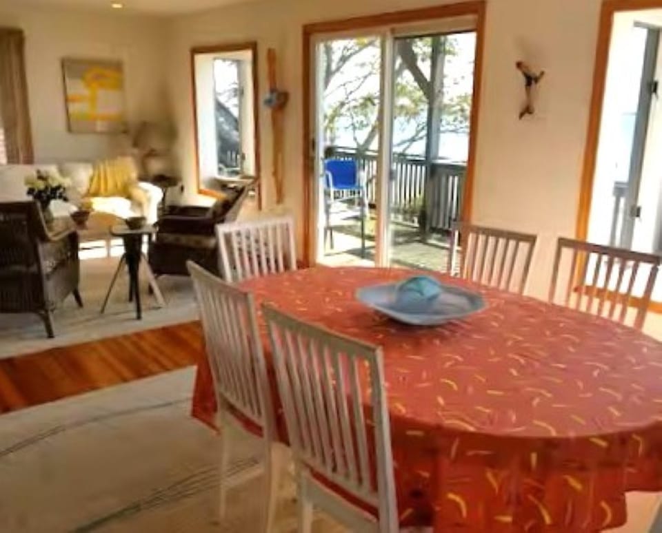 DINING ROOM, LIVING ROOM AREA TO OUTSIDE DECK