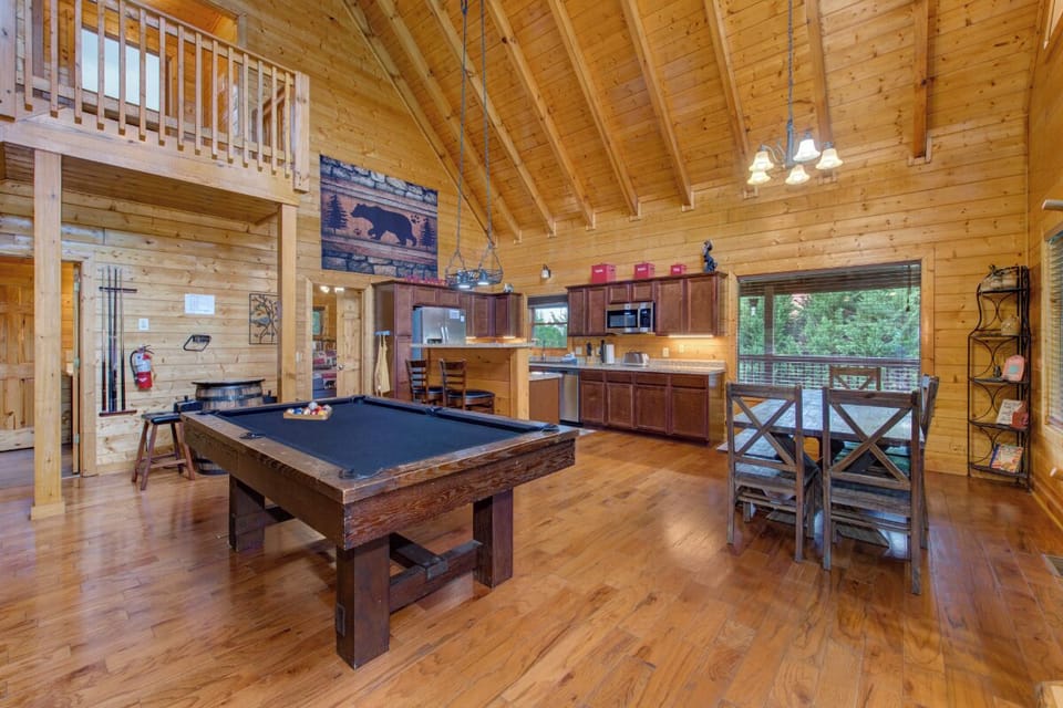 Honey Bear's game area