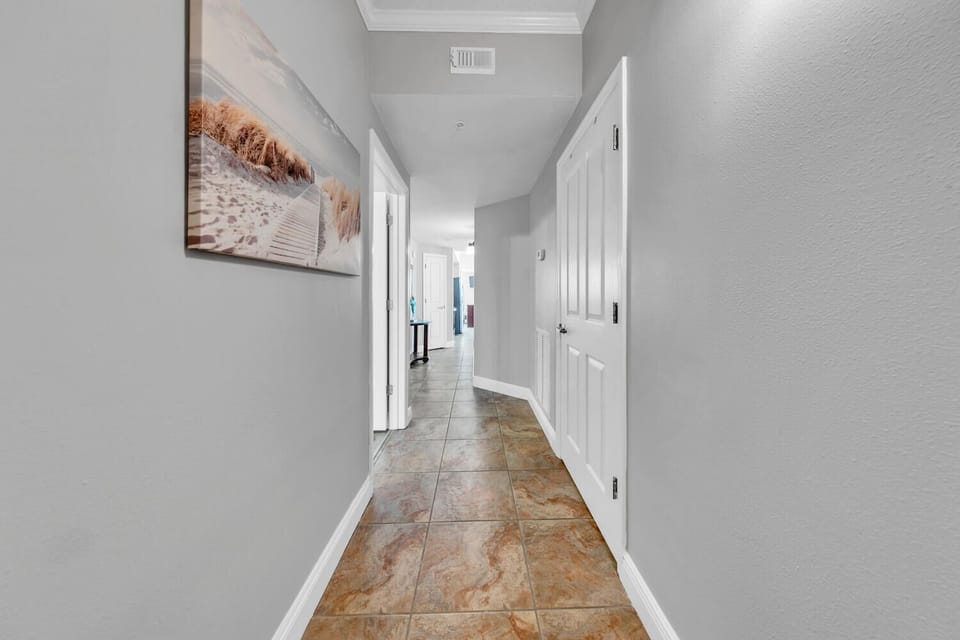 Entry way