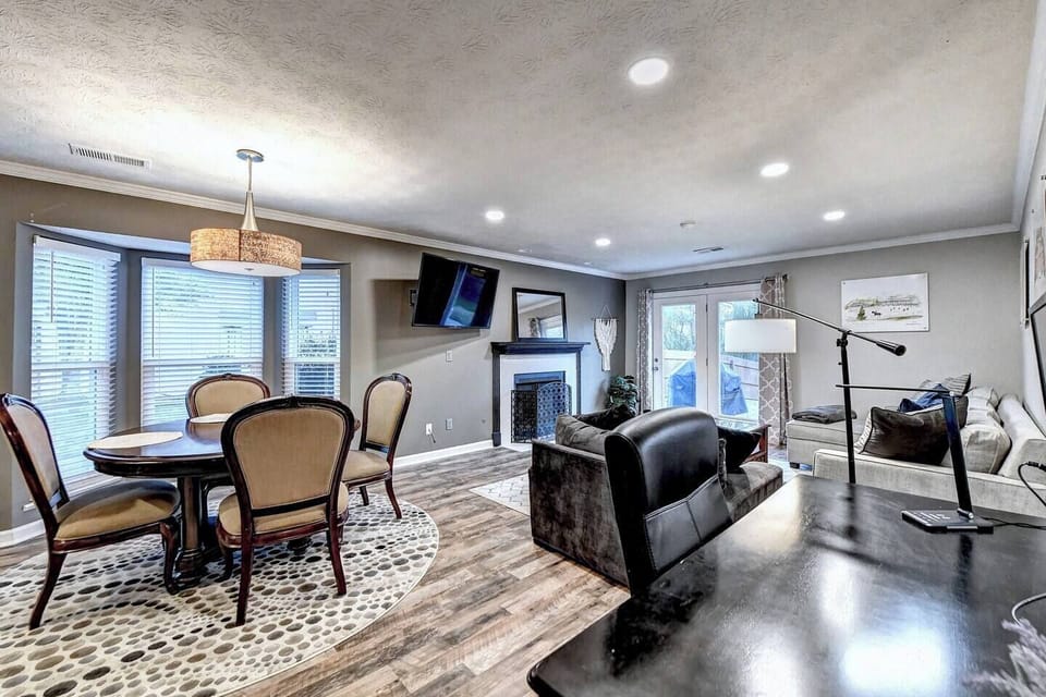 Fec6e370 8045 4cc6 be7f 9516a8162ee3