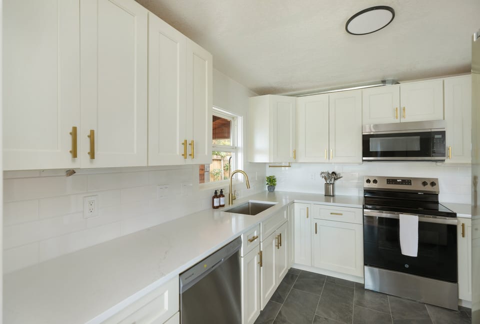 Indoors, Kitchen, Sink, Appliance, Microwave