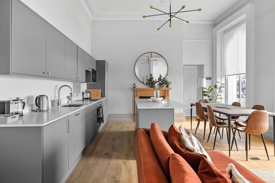 Kitchen/Diner/Lounge