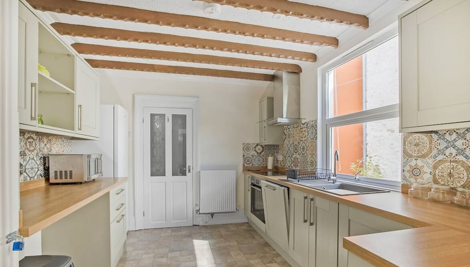 kitchen 2