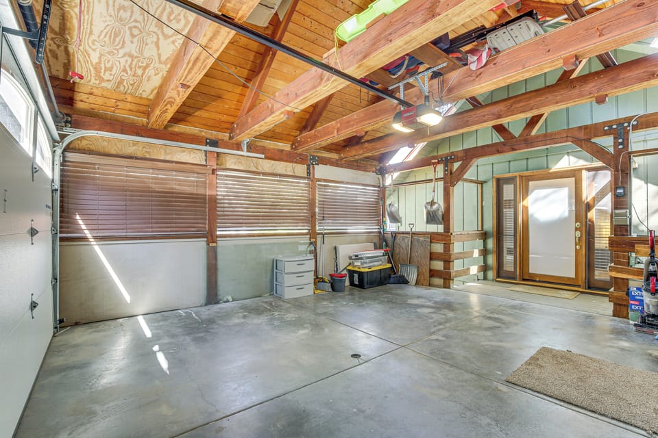 Garage | Parking (1 Vehicle)