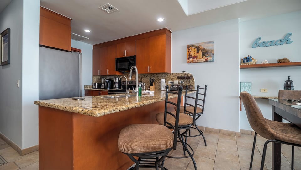 The kitchen is complete.