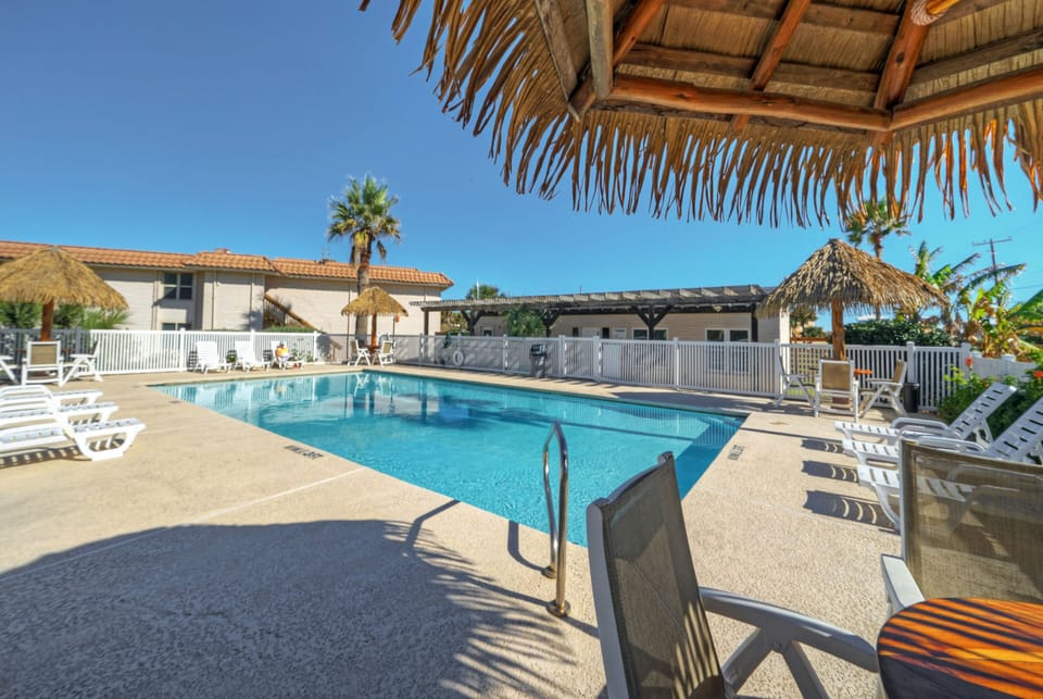Outdoor seating and sun loungers. 