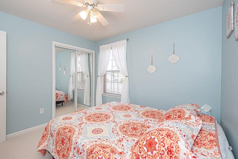 Bedroom 3, View 3