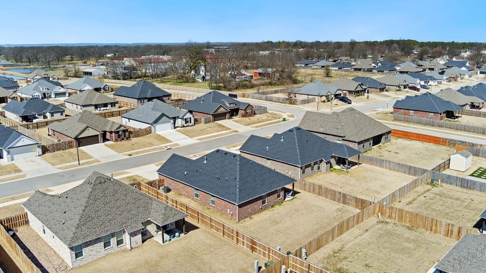 3 miles from Mount Kessler Nature Trail.