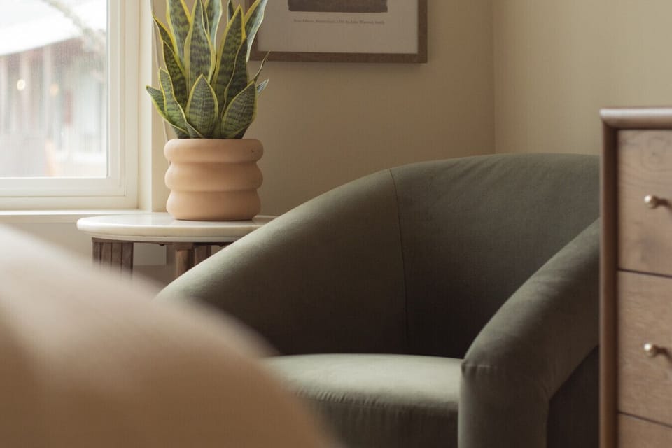 Bedroom 1 details