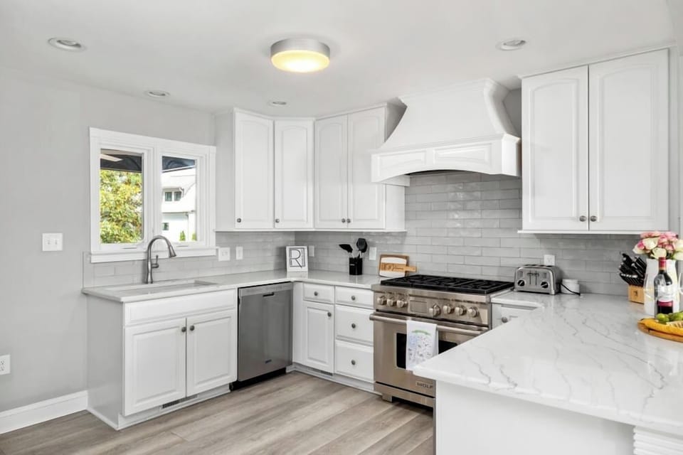 18001 Whispering Oaks Dr-9