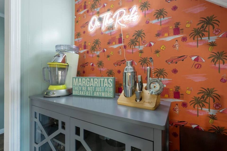 Good vibes and margaritas on the rocks –  because every moment by the sea is a toast to paradise