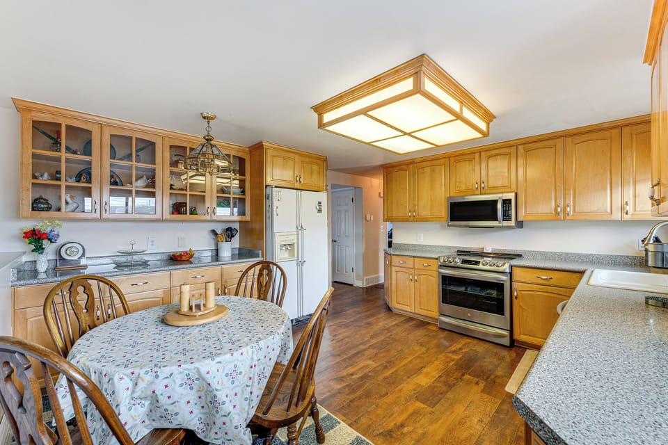 Kitchen | Blender | Keurig Coffee Maker | Cooking Basics | Toaster | Spices