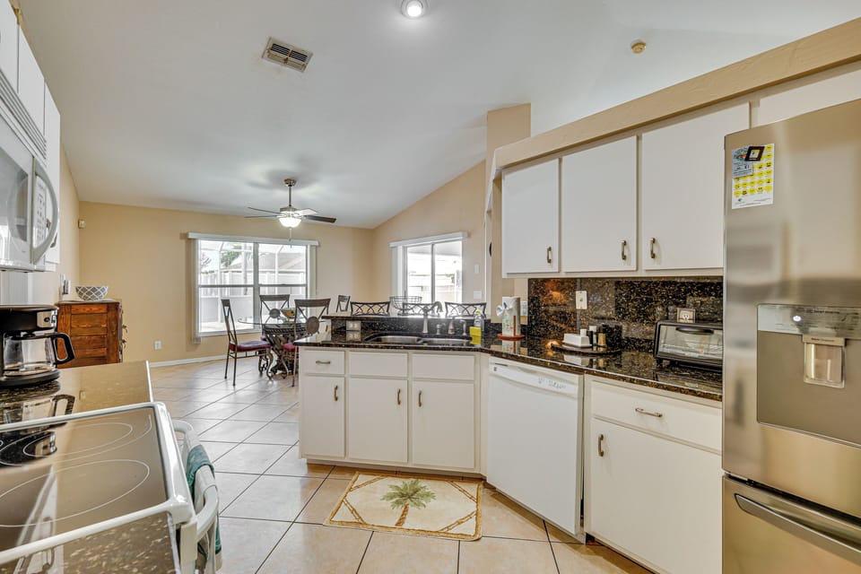 Kitchen | Cooking Basics | Drip Coffee Maker | Blender | Crockpot