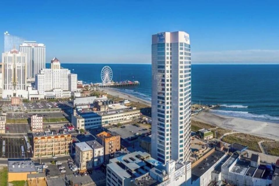 Stay at Atlantic Palace and experience Atlantic City like never before!