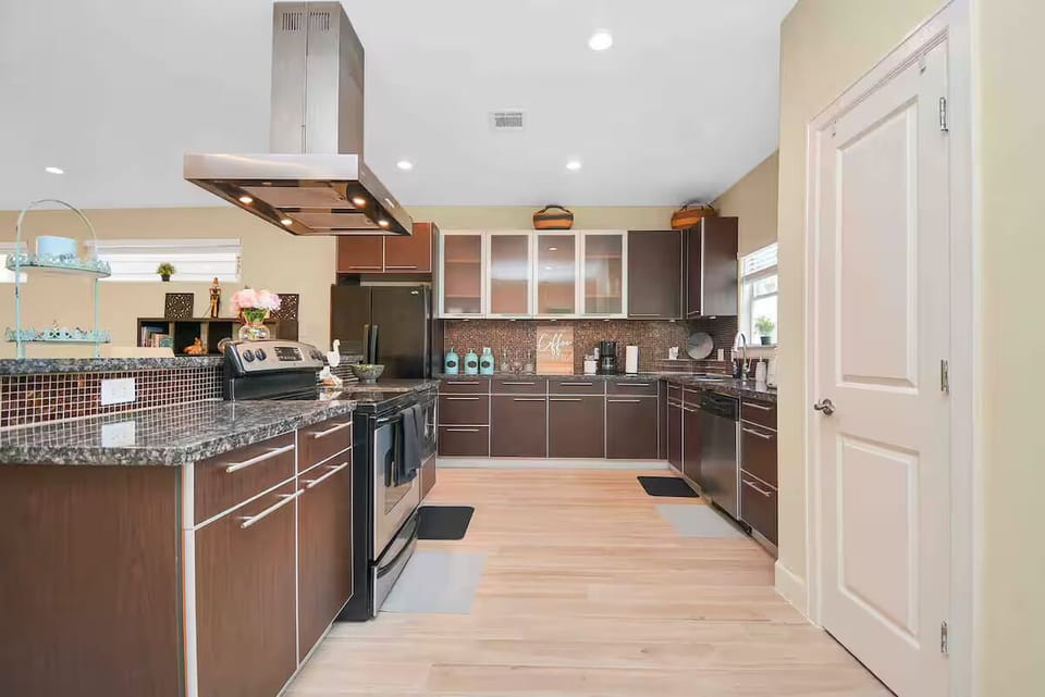 Private kitchen