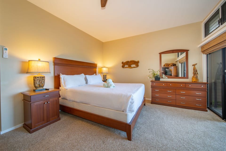 Bedroom. Interior and views may vary based on location and availability.