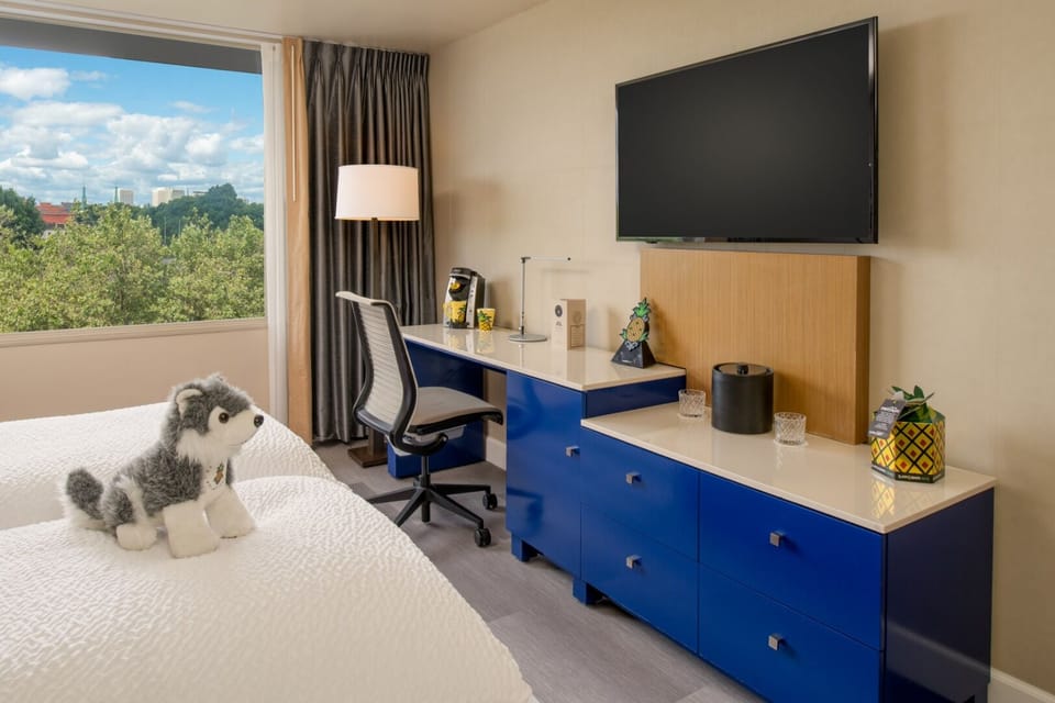 Room amenity
