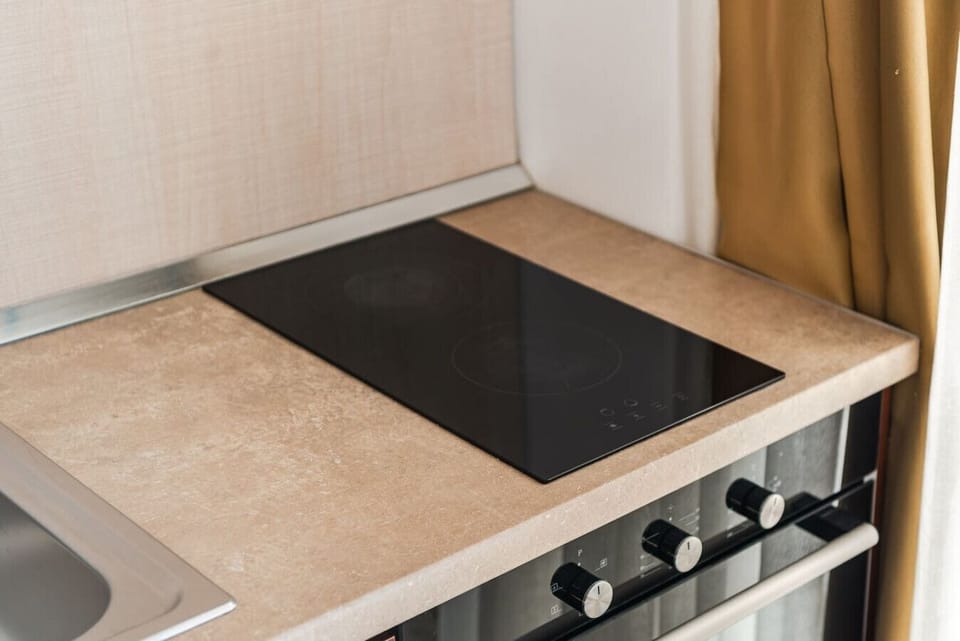 Fully-equipped kitchen details
